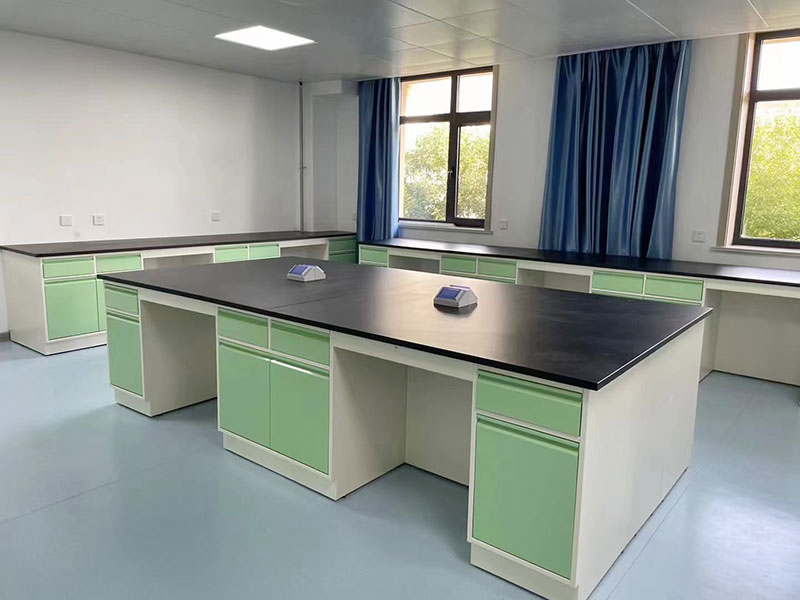 全鋼實(shí)驗(yàn)臺(tái)定制廠(chǎng)家