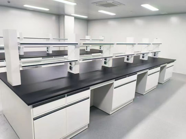 全鋼中央臺(tái)定做